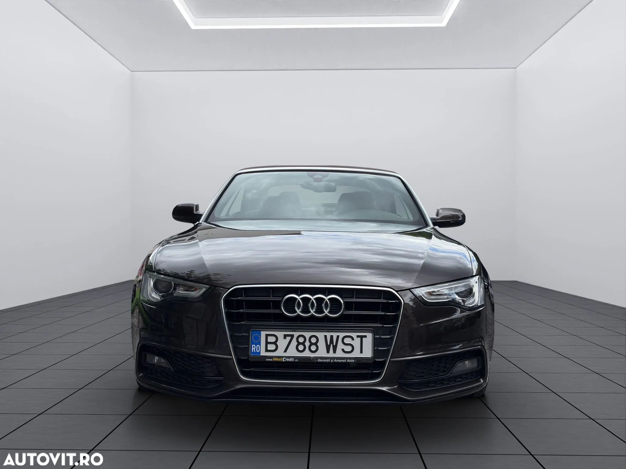 Audi A5 Cabrio 3.0 TDI quattro Stronic - 1