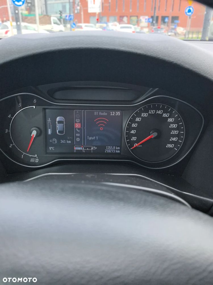 Ford Mondeo 2.0 TDCi Titanium - 12