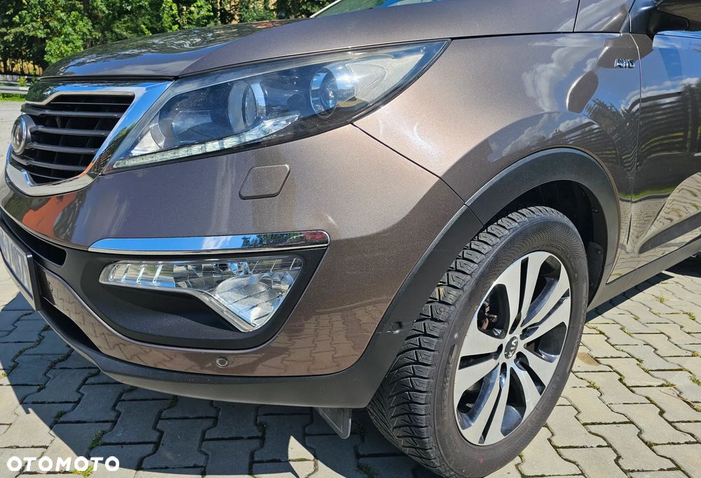 Kia Sportage 2.0 CRDI M AWD - 15