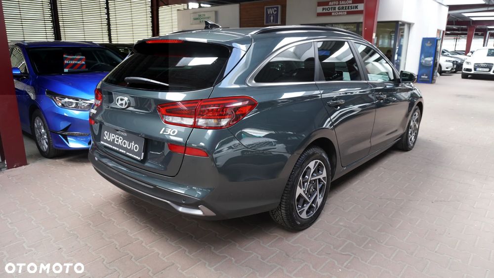 Hyundai i30 1.5 T-GDI 48V Smart Plus DCT - 16