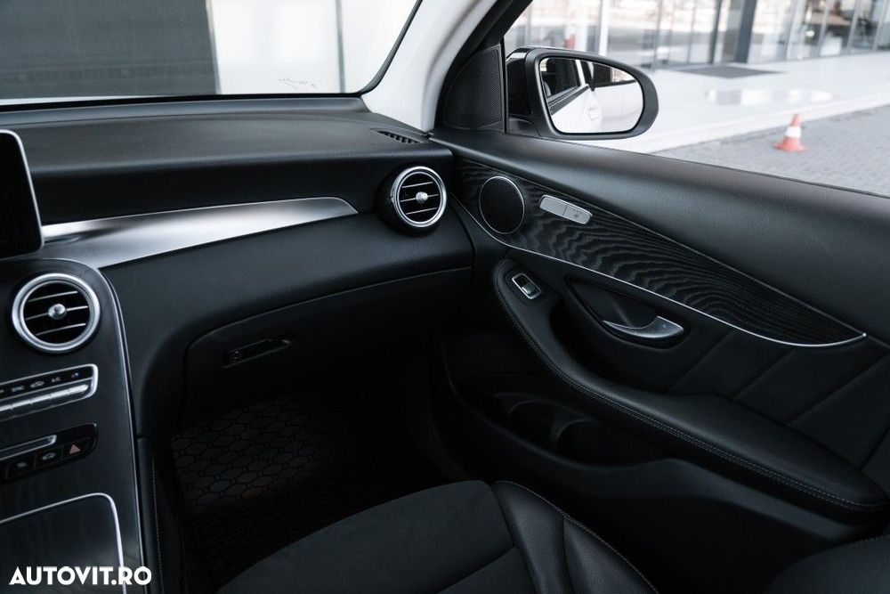 Mercedes-Benz GLC Coupe - 17