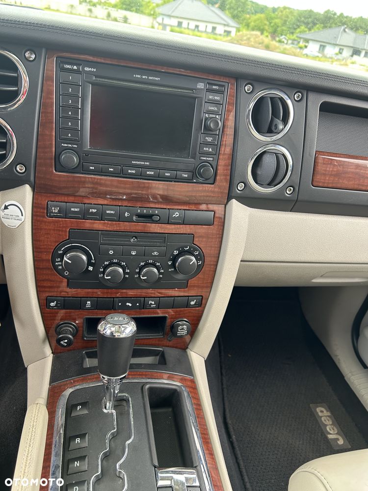 Jeep Commander 3.0 CRD Limited - 14