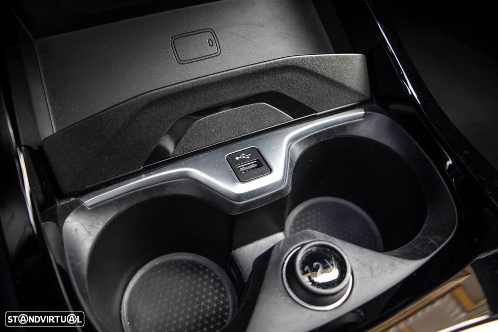 BMW M135i xDrive - 41