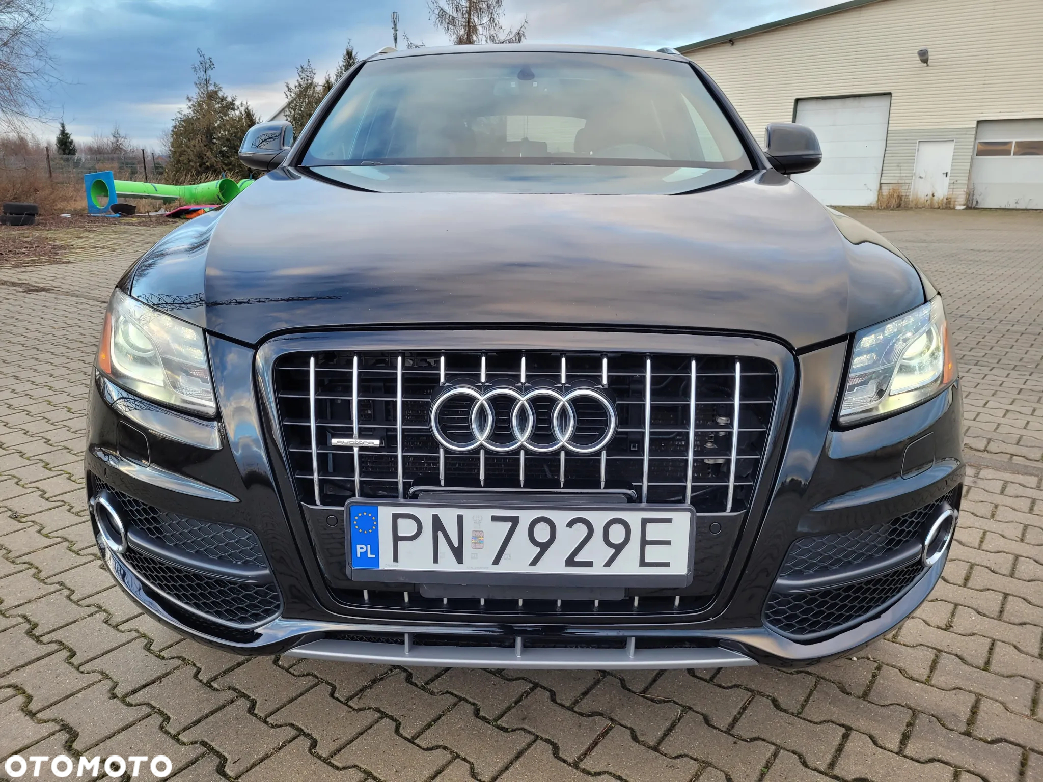 Audi Q5 3.2 FSI Quattro S tronic - 12