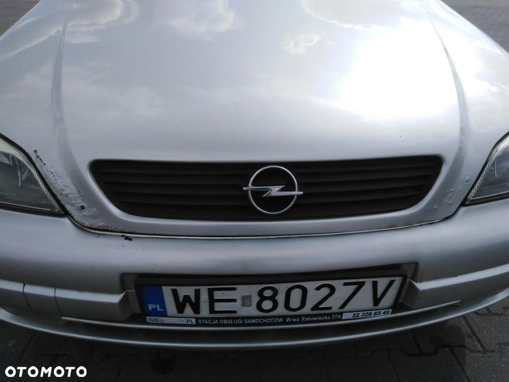 Opel Astra 1.6 Start - 16