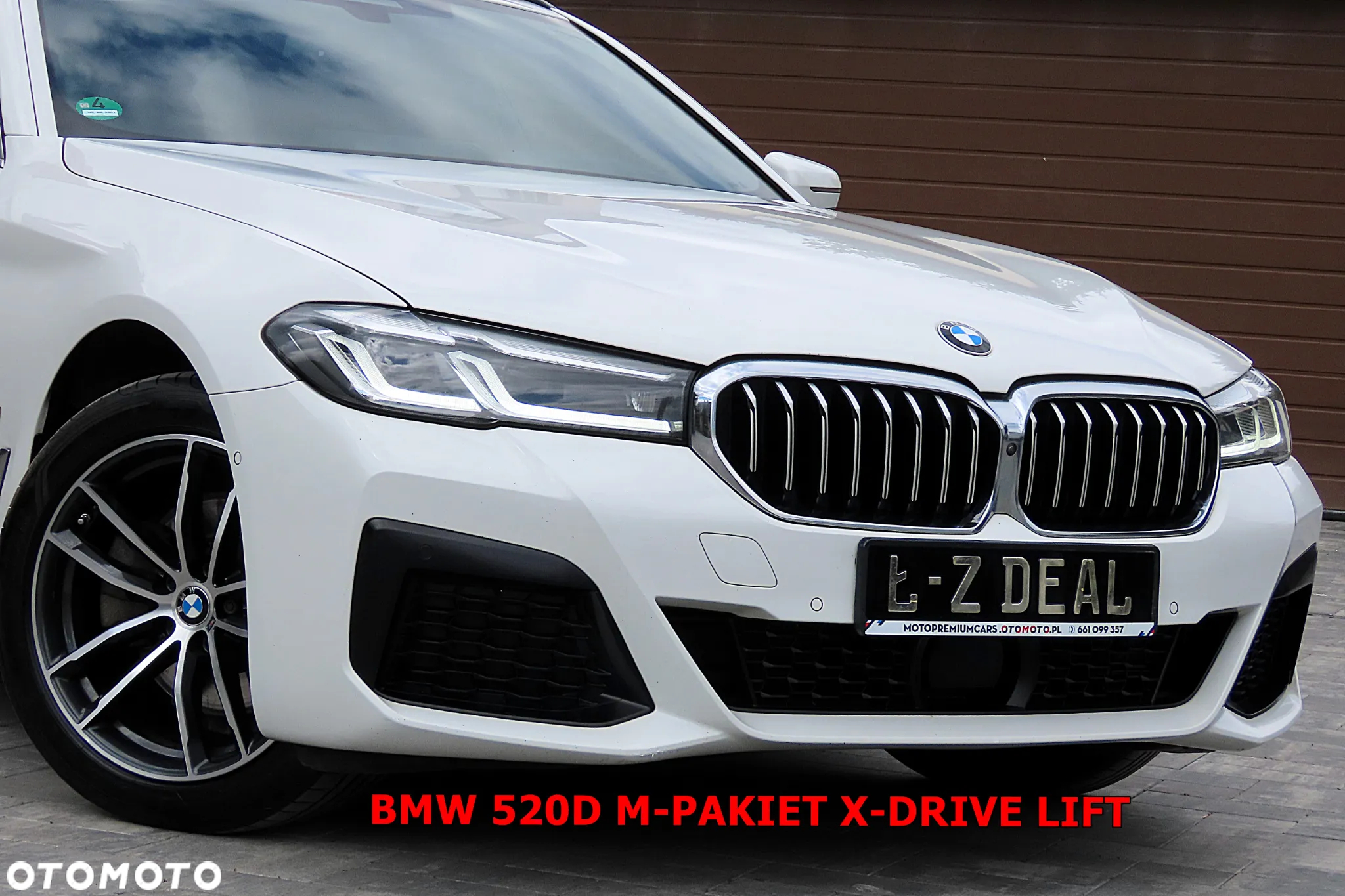 BMW Seria 5 520d xDrive Touring M Sport Edition - 12