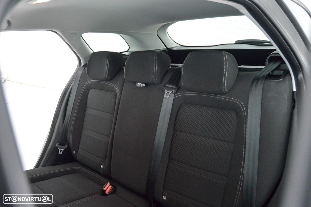 Fiat Tipo Station Wagon 1.3 M-Jet Lounge - 11