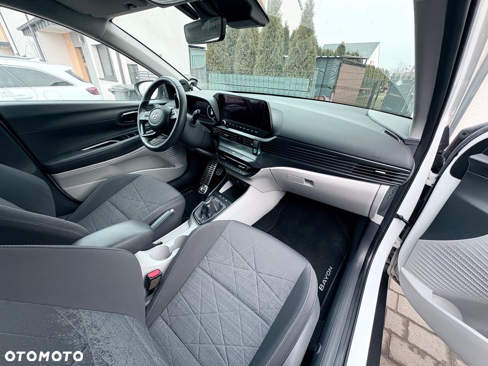 Hyundai Bayon 1.0 T-GDI Executive - 35