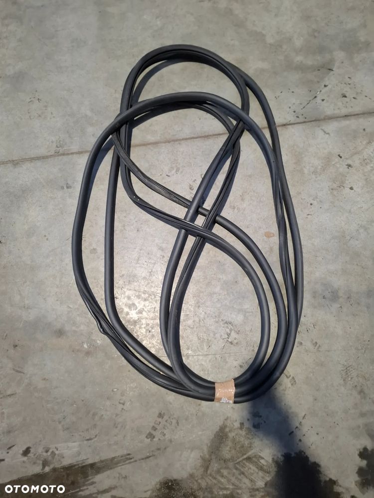 Peugeot 208 liftkomplet uszczelek drzwi - 1