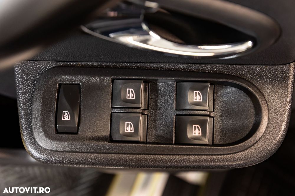 Dacia Duster 1.5 dCi 4x4 Prestige - 21