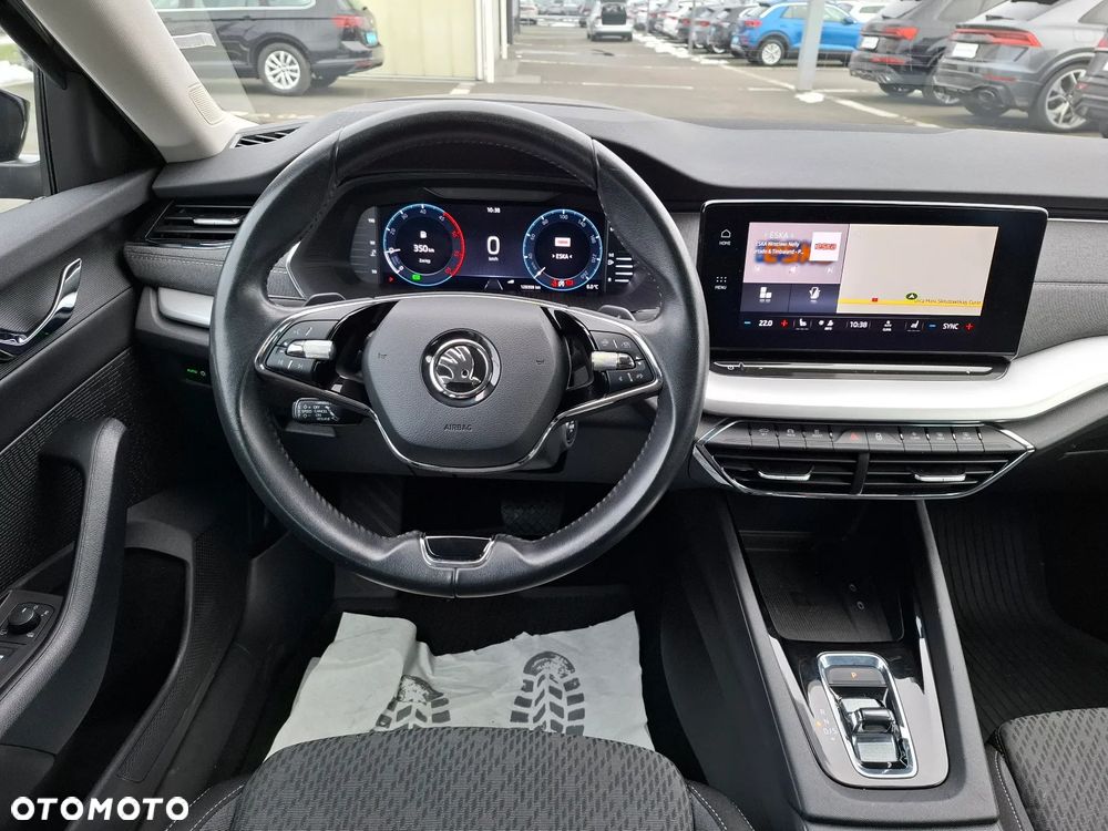 Skoda Octavia 2.0 TDI DSG Style - 19