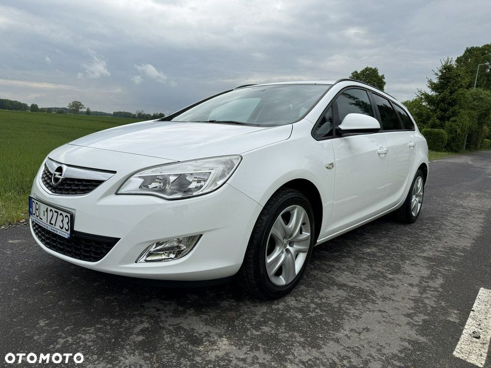 Opel Astra 1.4 Turbo ENERGY - 40