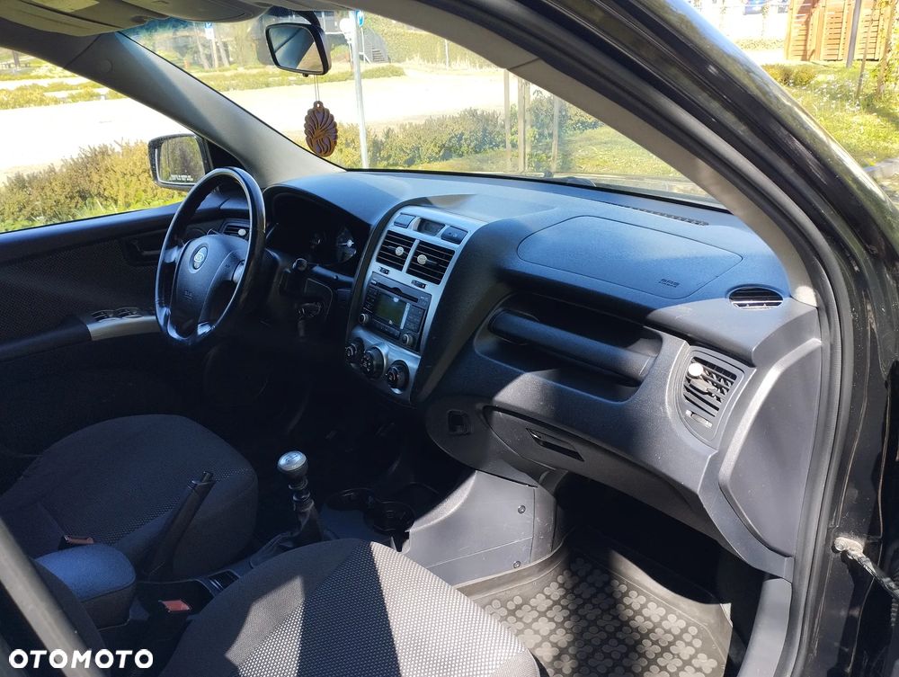 Kia Sportage 2.0 CRDI 2WD Cup - 22