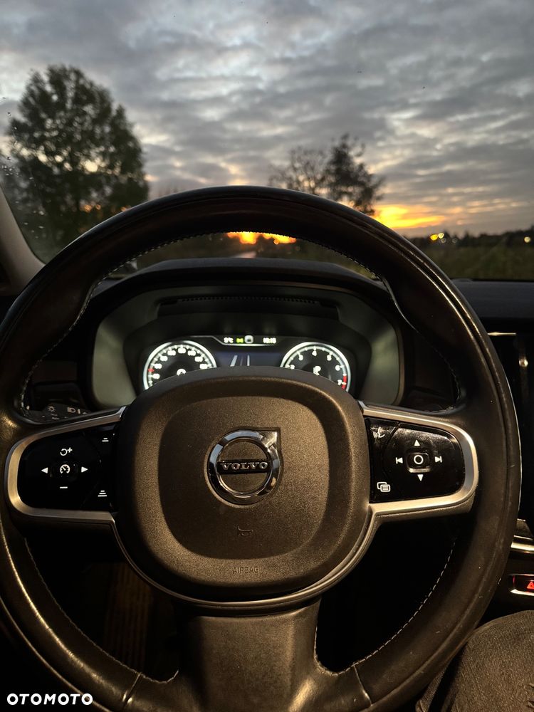 Volvo S90 T6 AWD Geartronic Momentum - 12