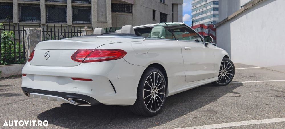 Mercedes-Benz C - 8