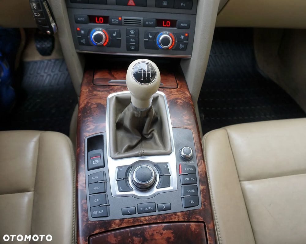Audi A6 Limousine 2.4 Quattro - 27