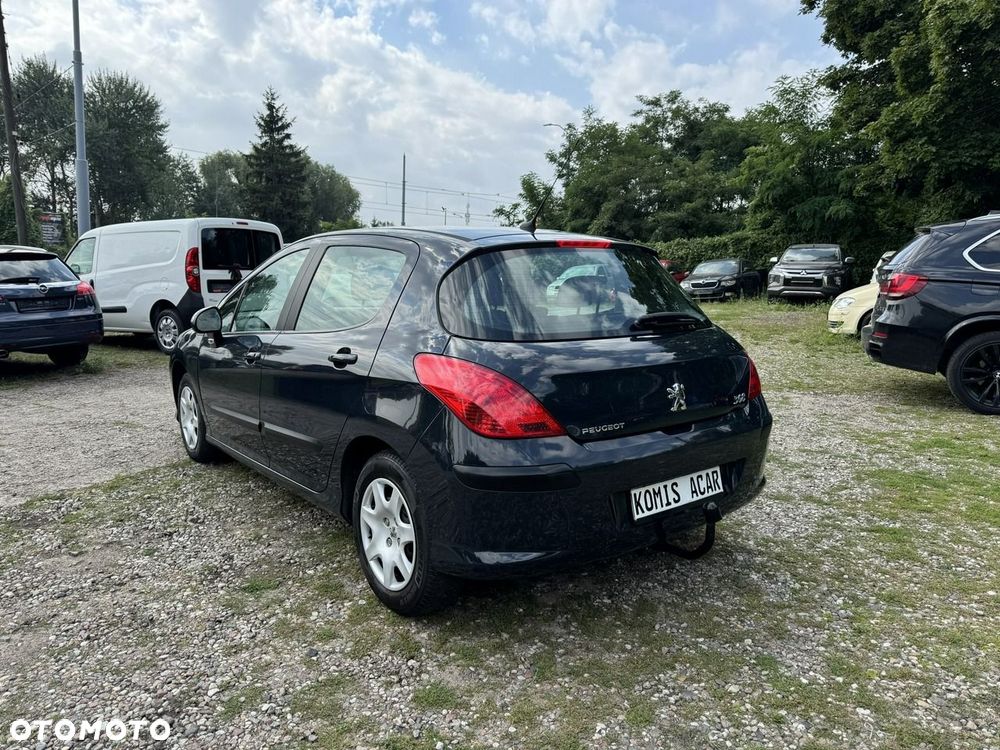 Peugeot 308 95 VTi Tendance - 31
