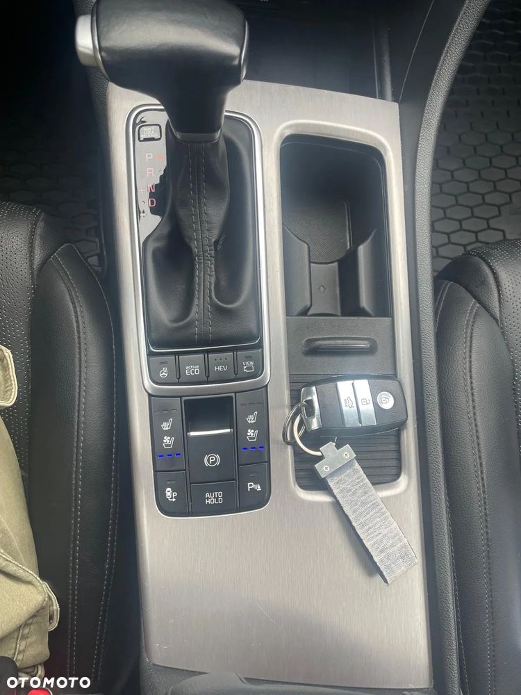 Kia Optima - 23