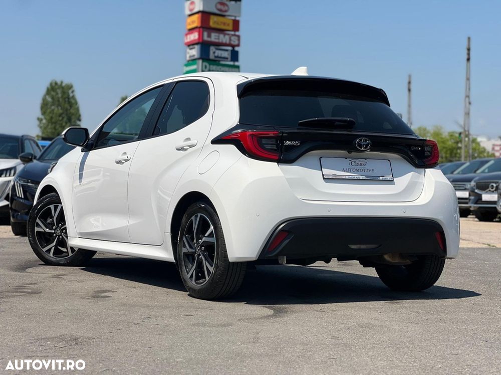 Toyota Yaris 1.5 VVT-i HSD Dynamic - 7