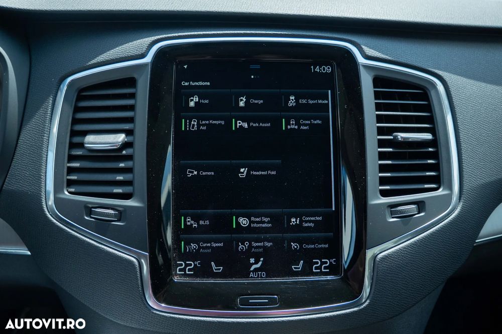 Volvo XC 90 T8 AWD Recharge Geartronic Inscription Edition - 24