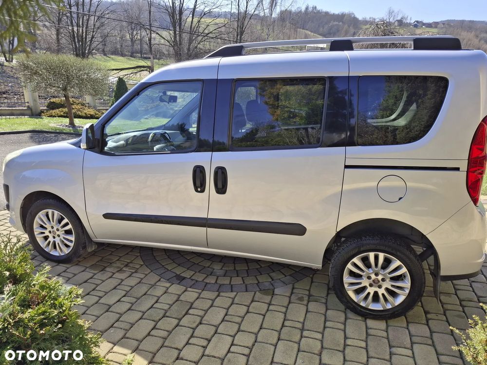 Fiat Doblo 1.6 16V Multijet Start&Stopp Dualogic Emotion Family - 8