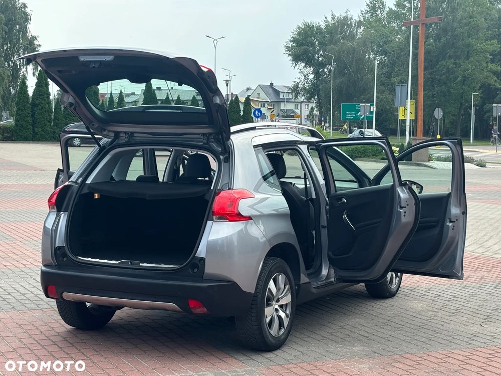 Peugeot 2008 - 13
