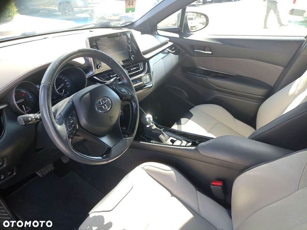 Toyota C-HR 1.8 Hybrid Executive - 9