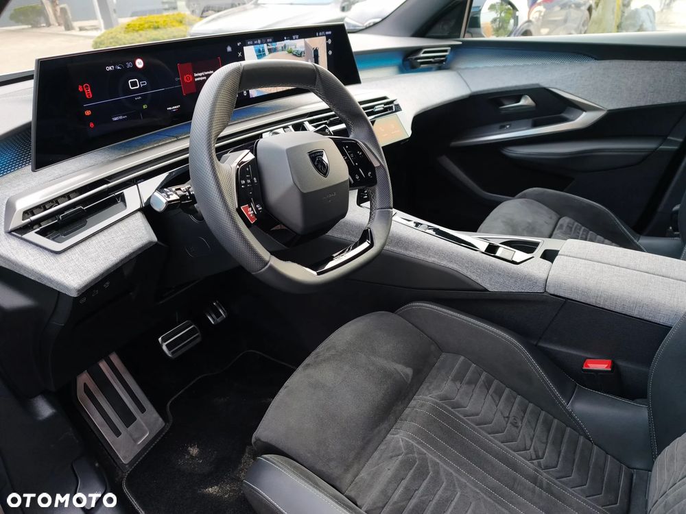 Peugeot 3008 1.2 PureTech mHEV GT S&S e-DCS6 - 18
