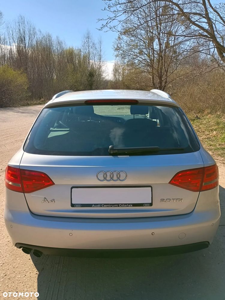 Audi A4 Avant 2.0 TDI Multitronic - 6