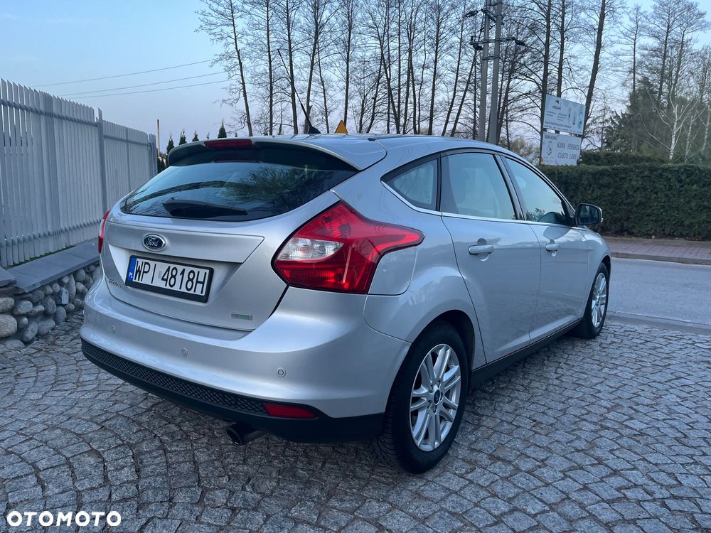 Ford Focus 1.6 EcoBoost Titanium - 11