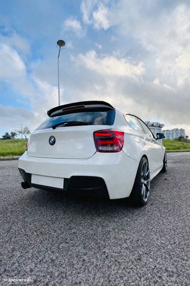 BMW 118 d Pack M - 4