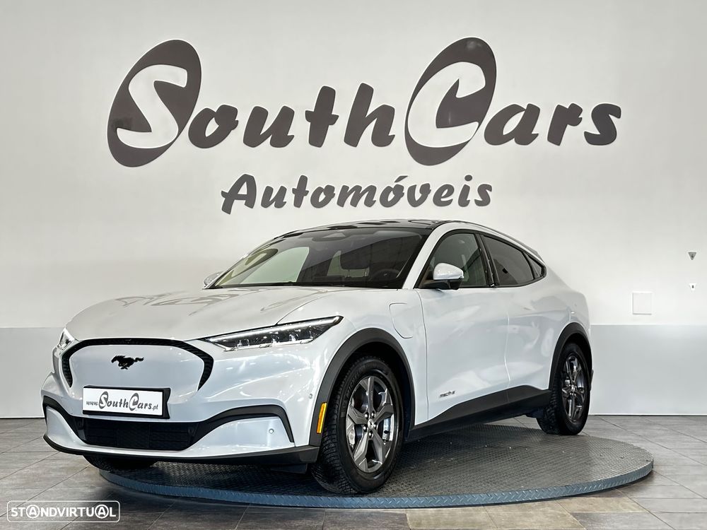 Ford Mustang Mach-E 75.7 kWh Premium AWD - 11