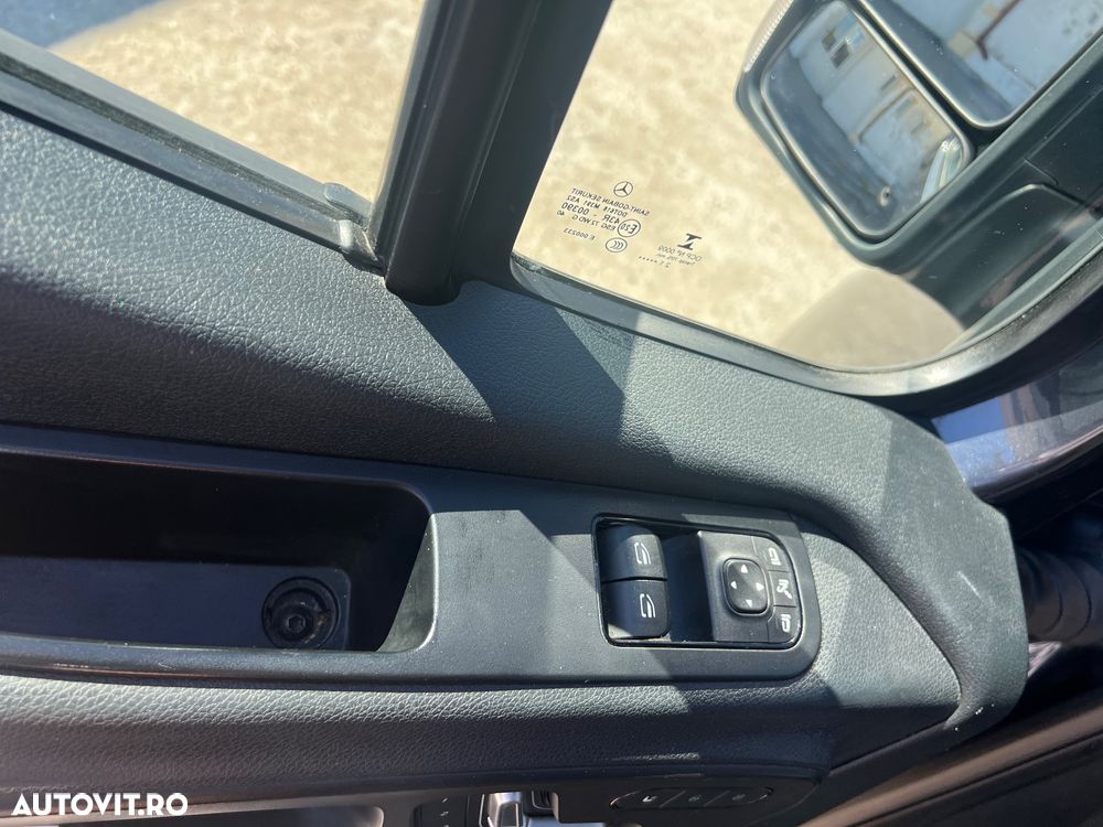 Mercedes-Benz Sprinter - 18