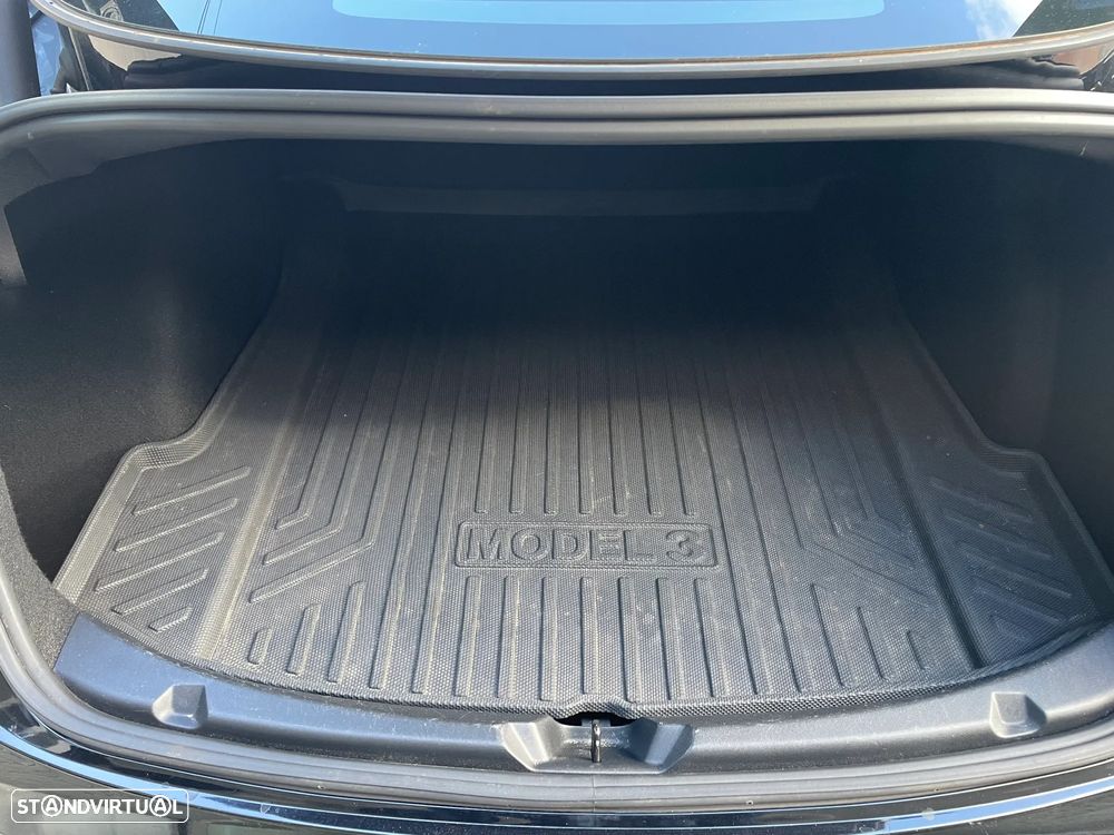Tesla Model 3 RWD - 26