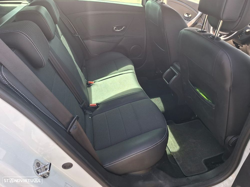 Renault Mégane Sport Tourer 1.6 dCi GT Line - 16