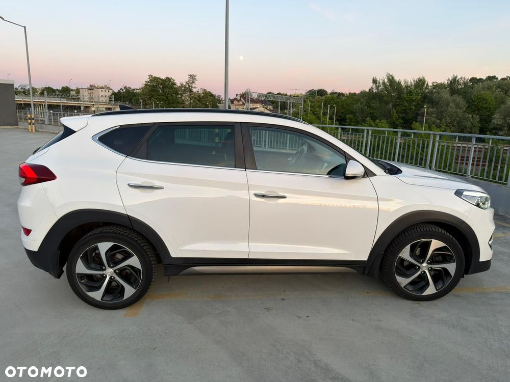 Hyundai Tucson 2.0 CRDI Style 4WD - 11