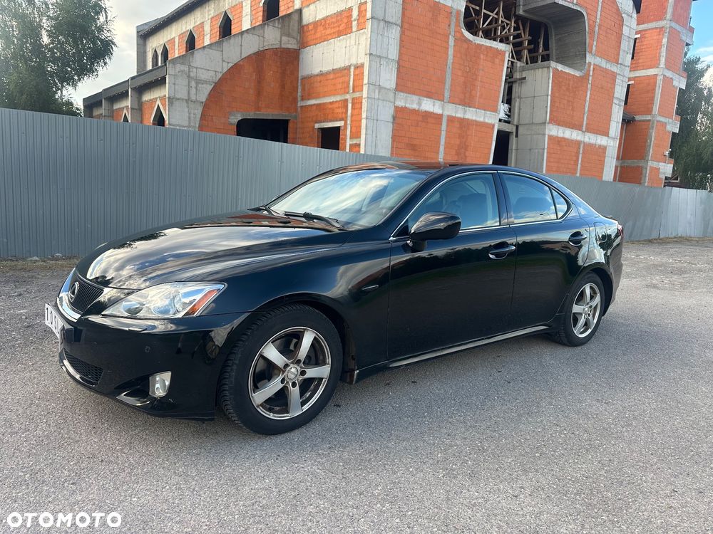 Lexus IS 250 Sport - 3