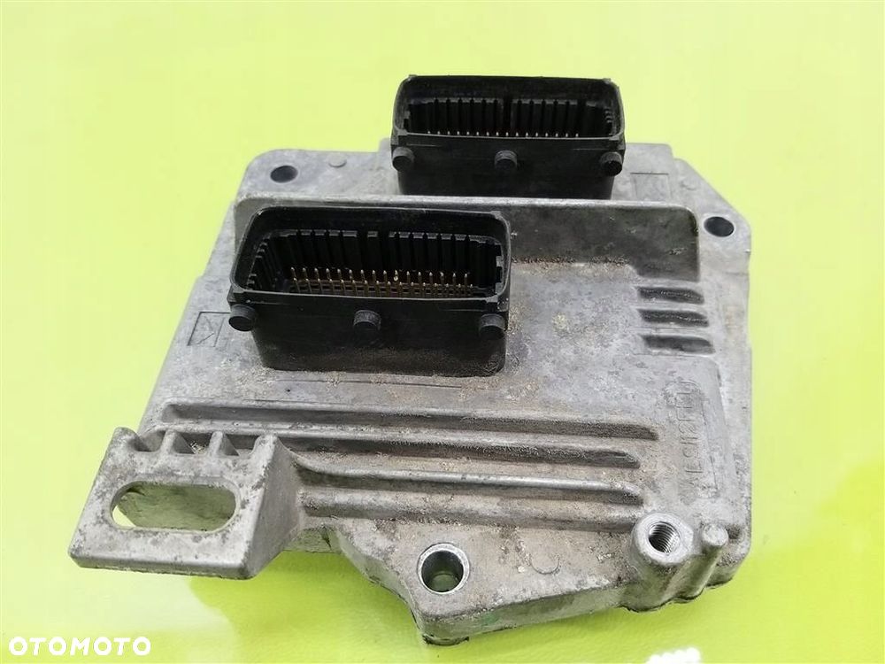 Komputer sterownik silnika Opel Astra III H 1.6B  2004-2009 DELPHI 12230740 - 2