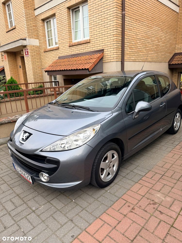 Peugeot 207 1.4 16V Trendy - 1