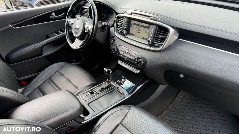 Kia Sorento 2.2 CRDi AWD Aut. Edition 7 - 8