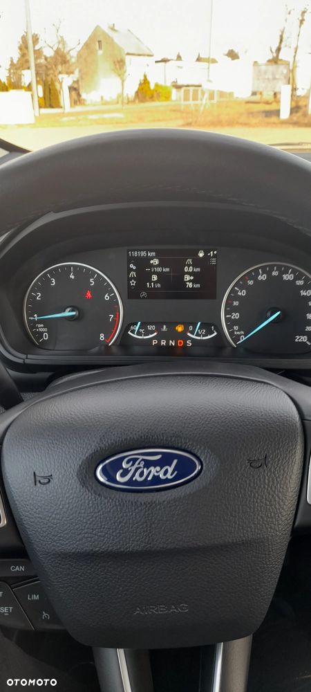 Ford EcoSport - 10
