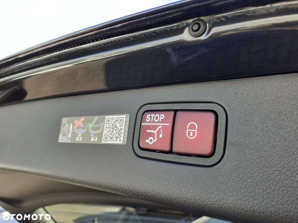 Mercedes-Benz Klasa C - 30