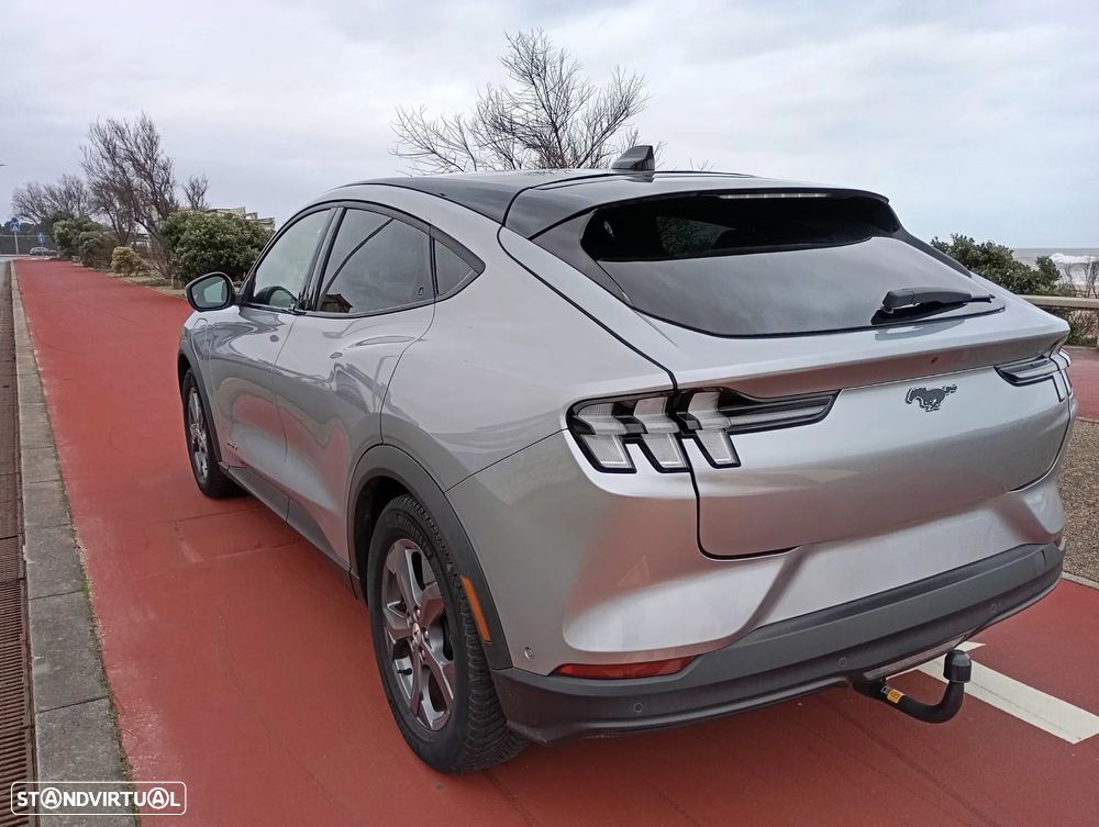 Ford Mustang Mach-E Standard - 15
