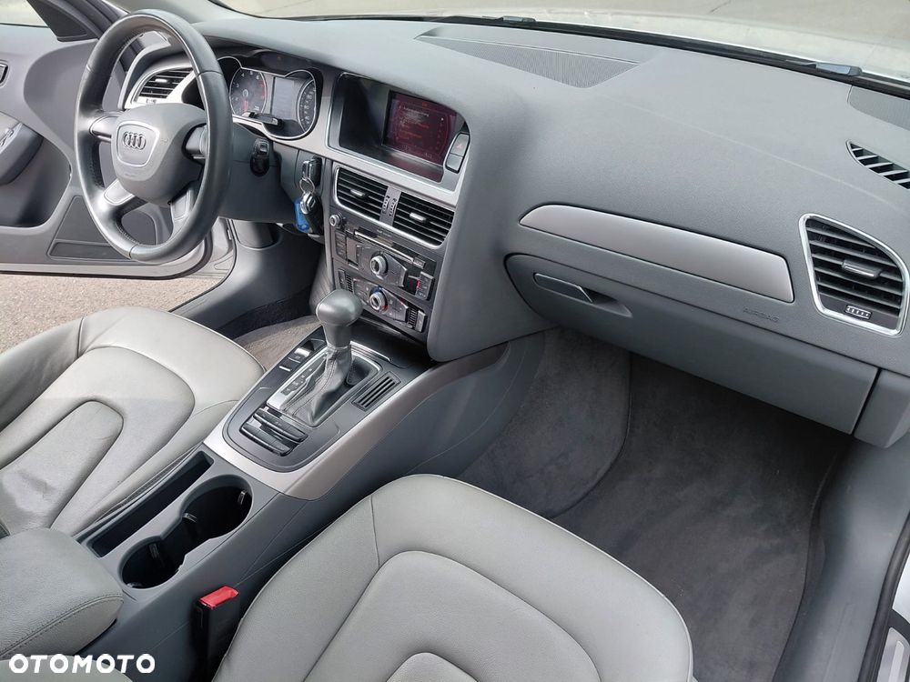 Audi A4 Avant ver-1-8-tfsi-multitronic-ambition - 9