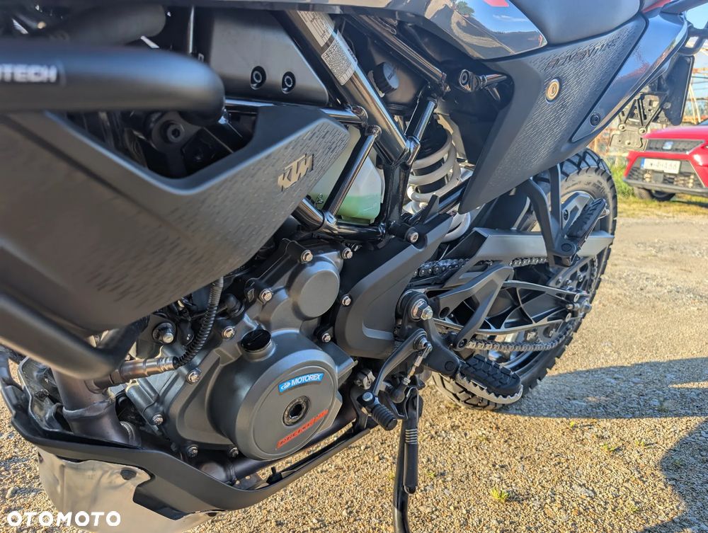 KTM Adventure - 10