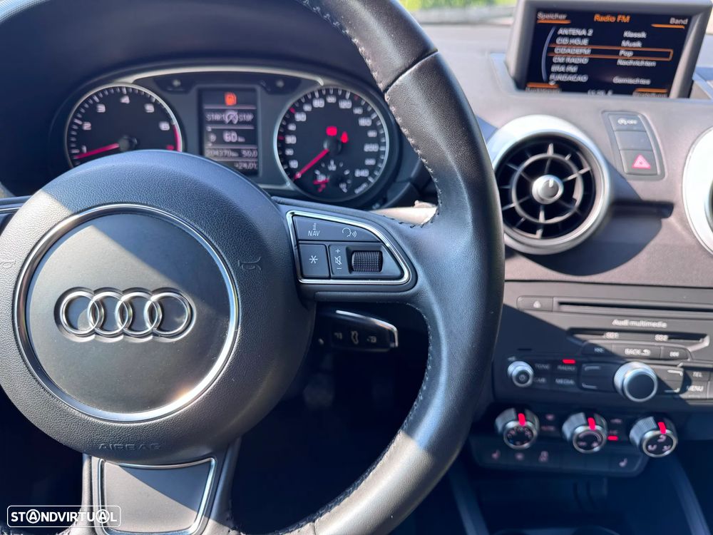 Audi A1 1.2 TFSI S-line - 33