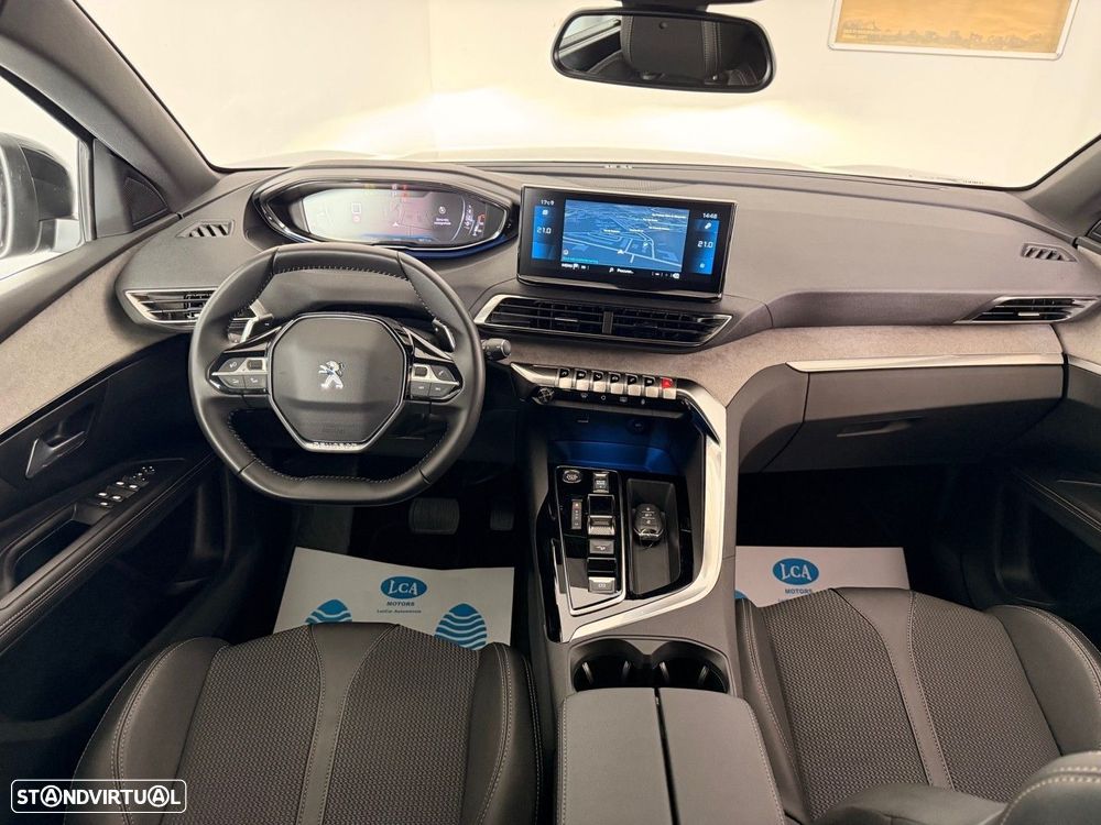 Peugeot 5008 1.2 PureTech Allure Pack EAT8 - 16