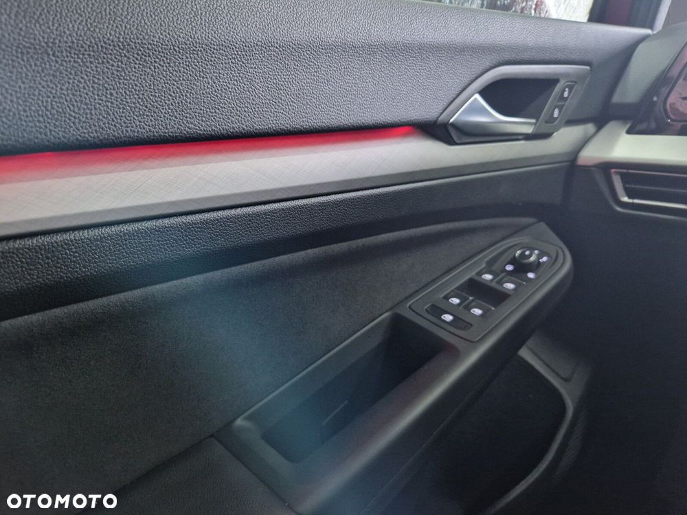 Volkswagen Golf - 17