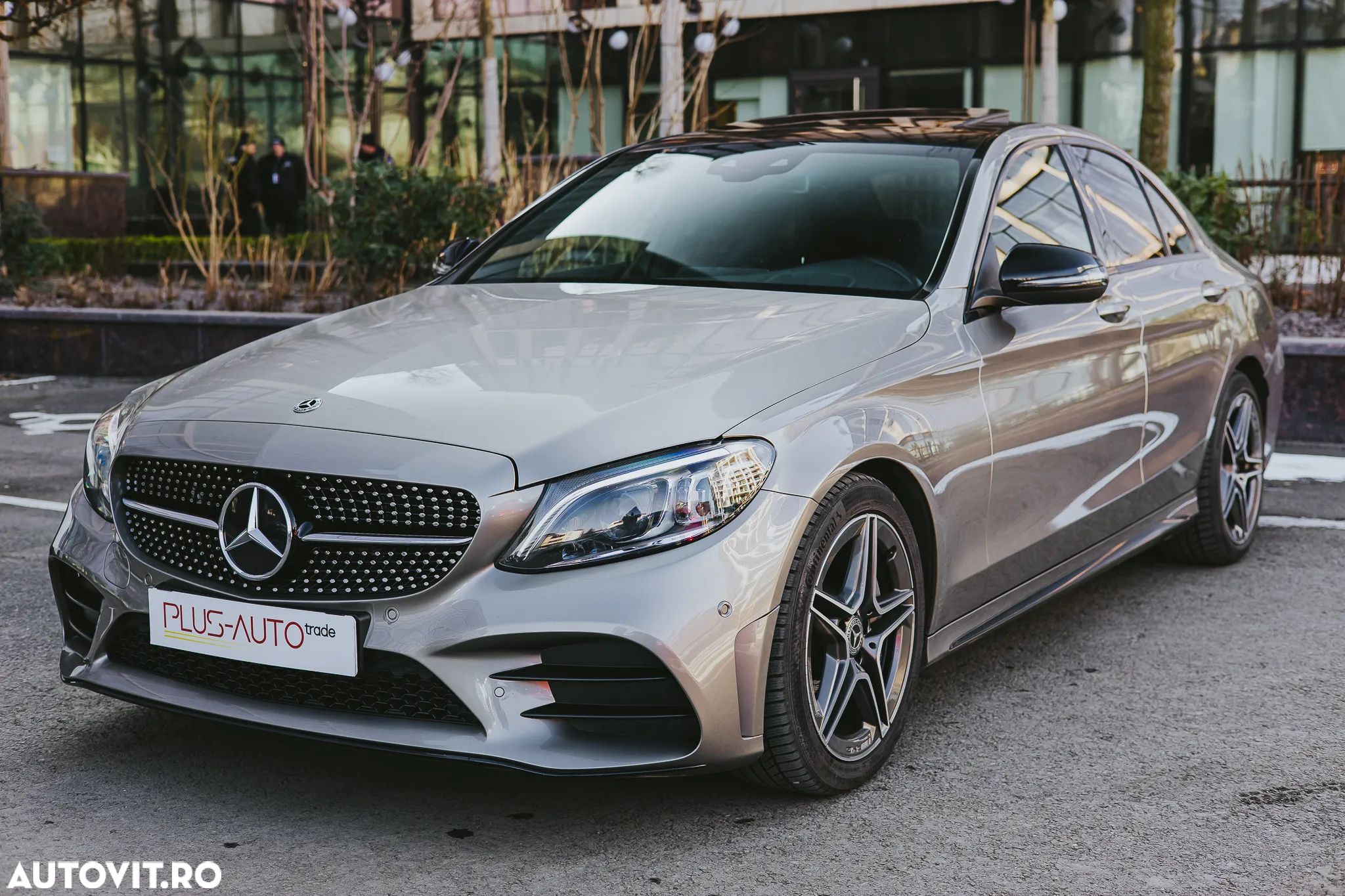 Mercedes-Benz C 300 9G-TRONIC AMG Line - 1