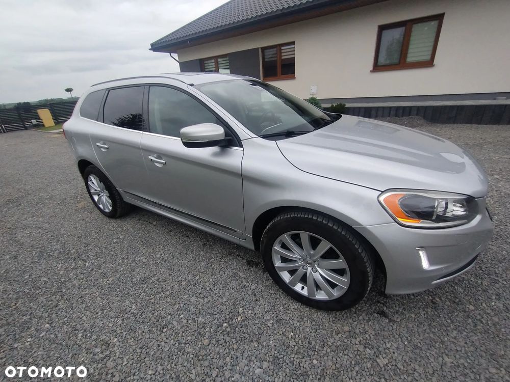 Volvo XC 60 T5 Drive-E Momentum - 3